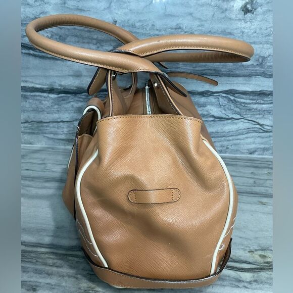 Salvatore Ferragamo Gancini with COA - Picture 2 of 11